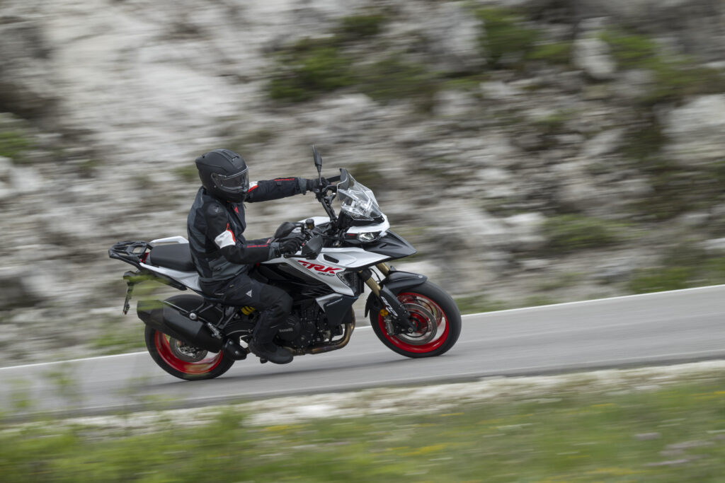 Benelli TRK 902 Stradale