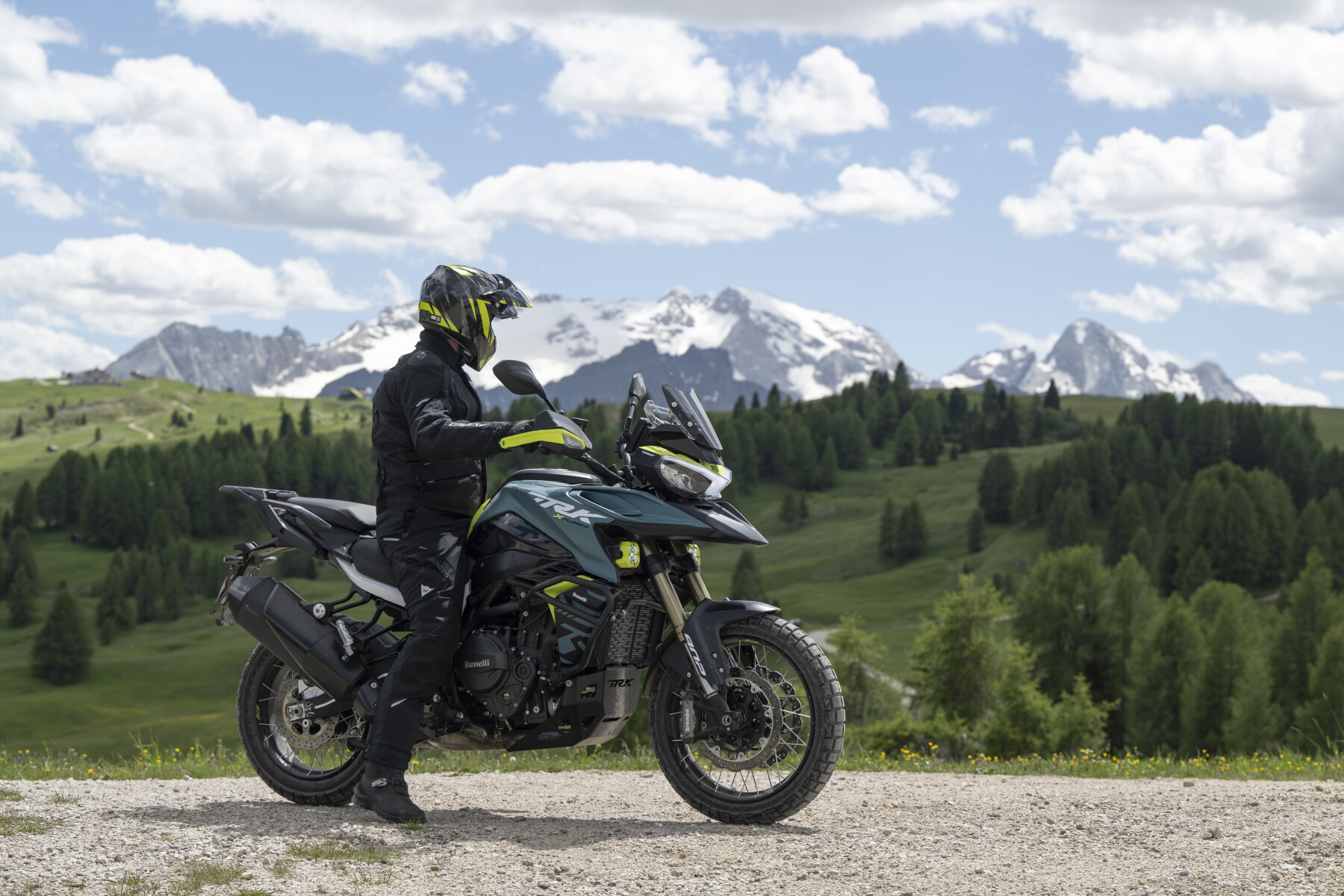 benelli_trk_902_hlavní